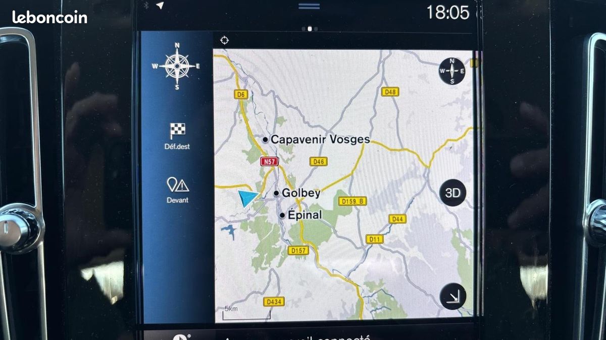 Volvo XC40 BUSINESS T2 129 ch Geartronic 8 Momentum (image 23)