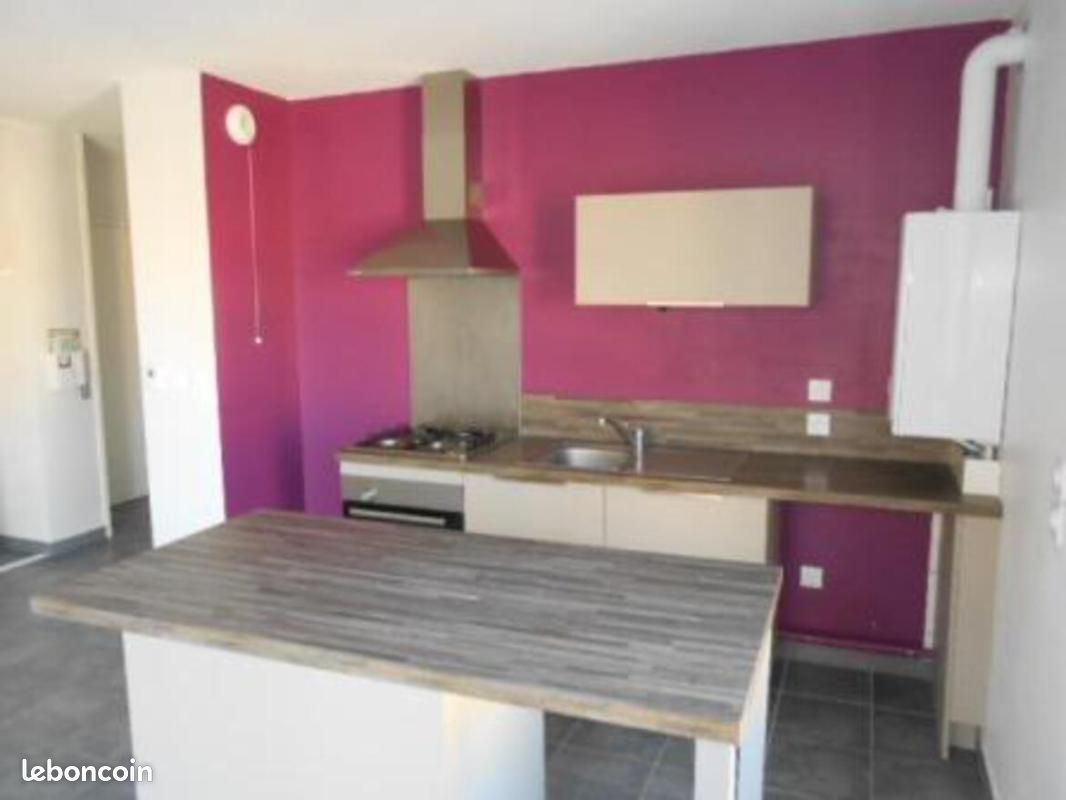 Appartement 3 pièces 59 m² · à Clermont-Ferrand · 59 m² · 757 €