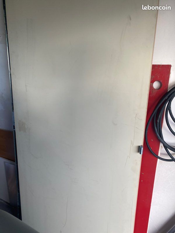 Porte d’entree (image 1)