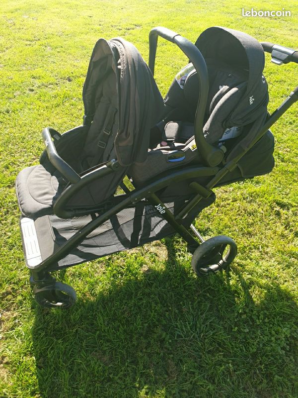 Poussette double Équipement bébé