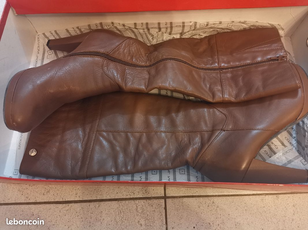 Bottes à talons caramel (image 2)