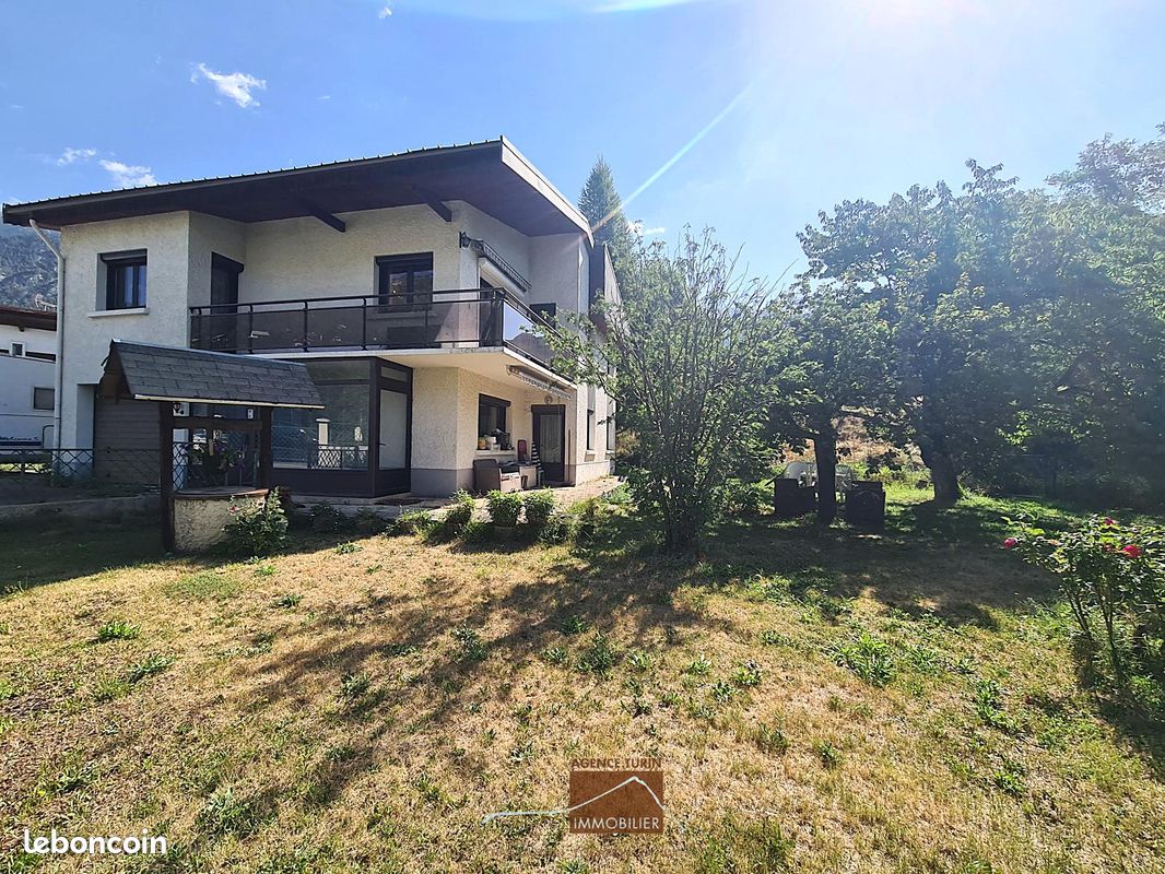 Maison 7 pièces 129 m² · à Briançon · 129 m² · 367 000 €