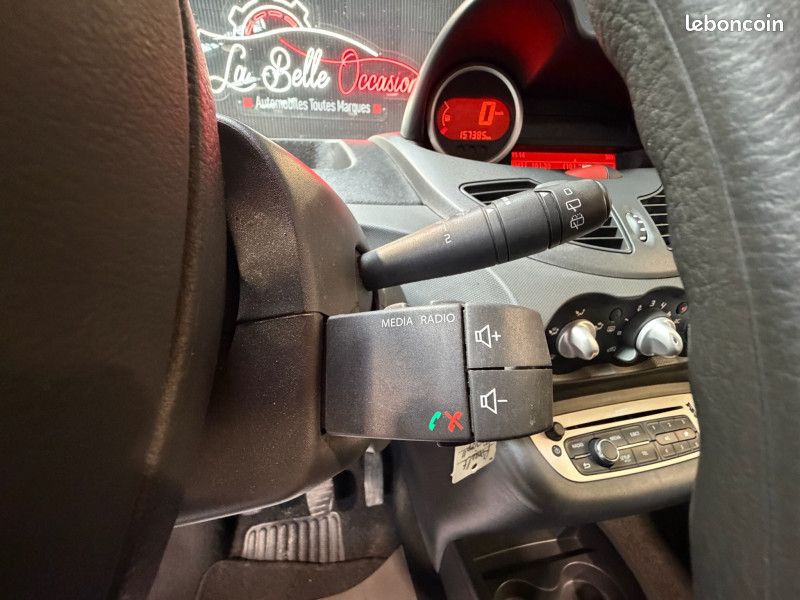Renault TWINGO II 1.2 LEV 16V 75CH SUMMERTIME ECO² (image 17)