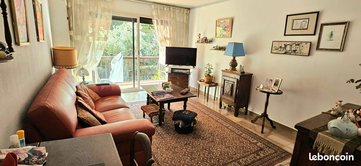 Appartement 3 pièces 68 m² · à Antibes · 68 m² · 296 000 €