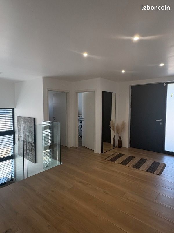 Maison 6 pièces 164 m² · à Mont-Saint-Martin · 164 m² · 580 000 €