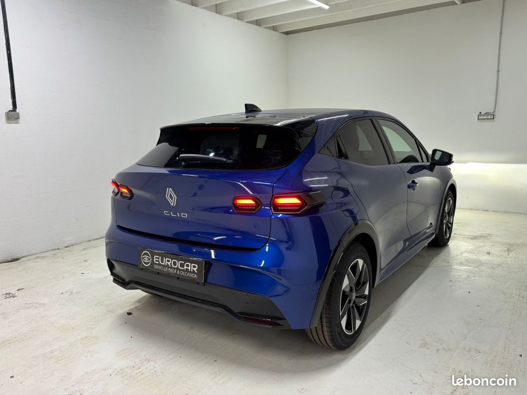 RENAULT Clio 1.2 TCe 115 ch Techno EDC Boite Auto (image 4)