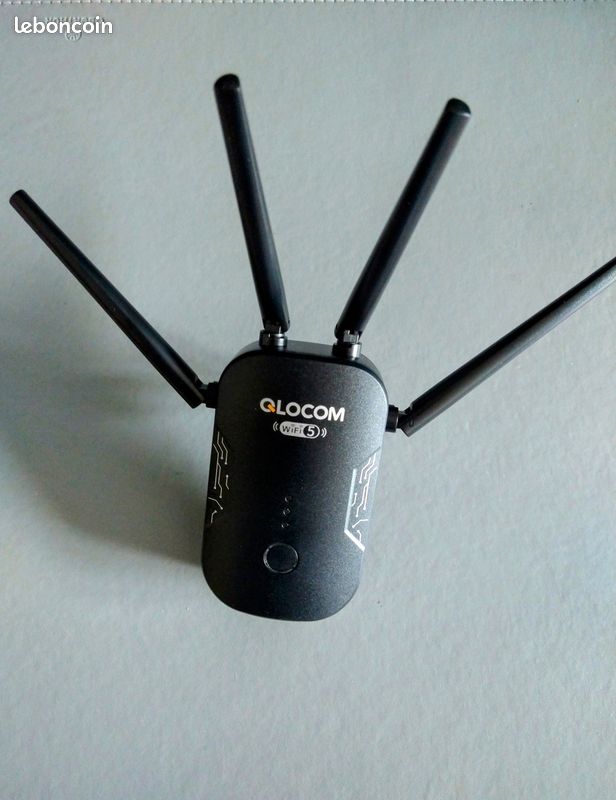 Répéteur WiFi Double Bande 1200Mbps - 5GHz & 2,4GHz - Portée Jusqu'à 2800 Pi² - 4 Antennes, WPS, Compatible Toutes Box - Pour Maison Intelligente