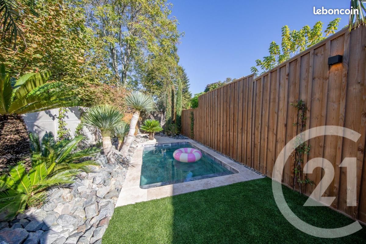 Maison 5 pièces 185 m² · à Bordeaux · 185 m² · 1 045 000 €