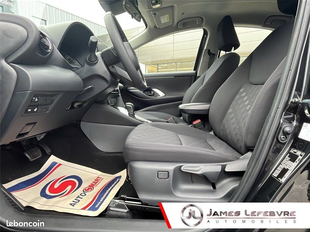 Mazda 2 IV HYBRID 2025 1.5L CVT 116 CH Exclusive-Line (image 9)
