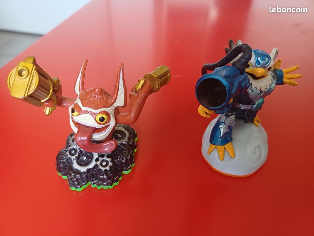 Lot 8 figurines skylander (image 2)
