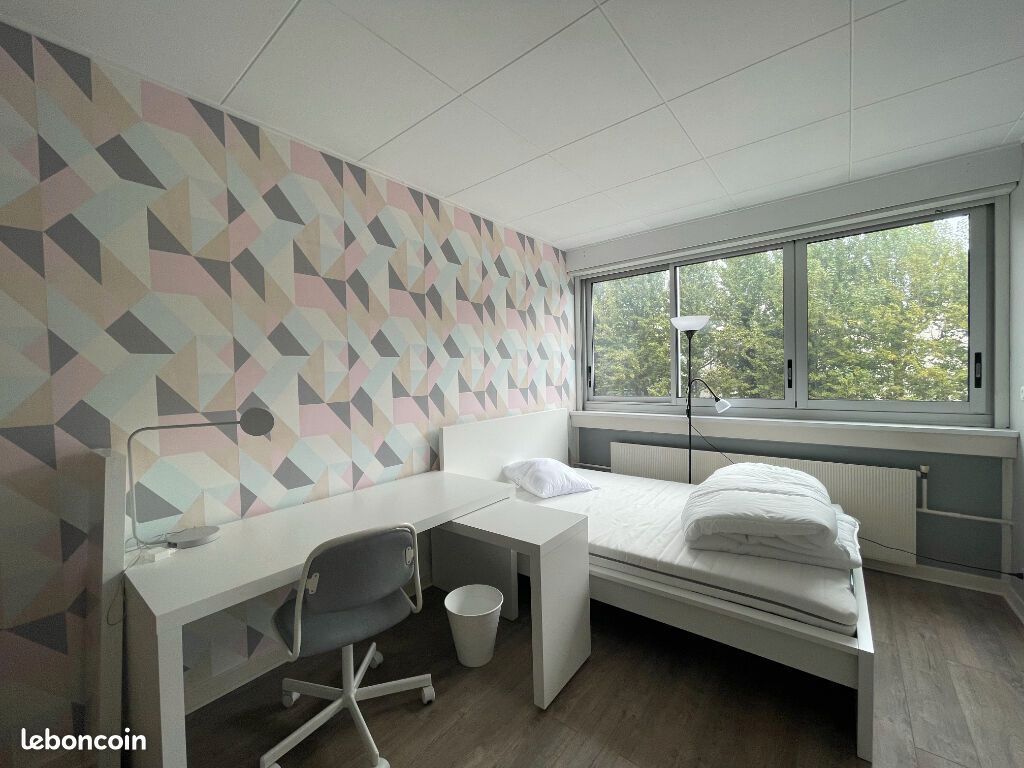 Appartement 5 pièces 12 m² · à Vandoeuvre-lès-Nancy · 12 m² · 400 €