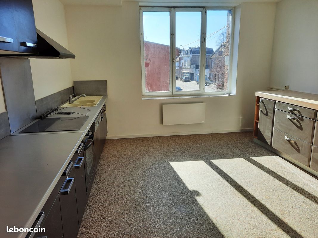 Appartement 4 pièces 80 m² · à Cambrai · 80 m² · 635 €