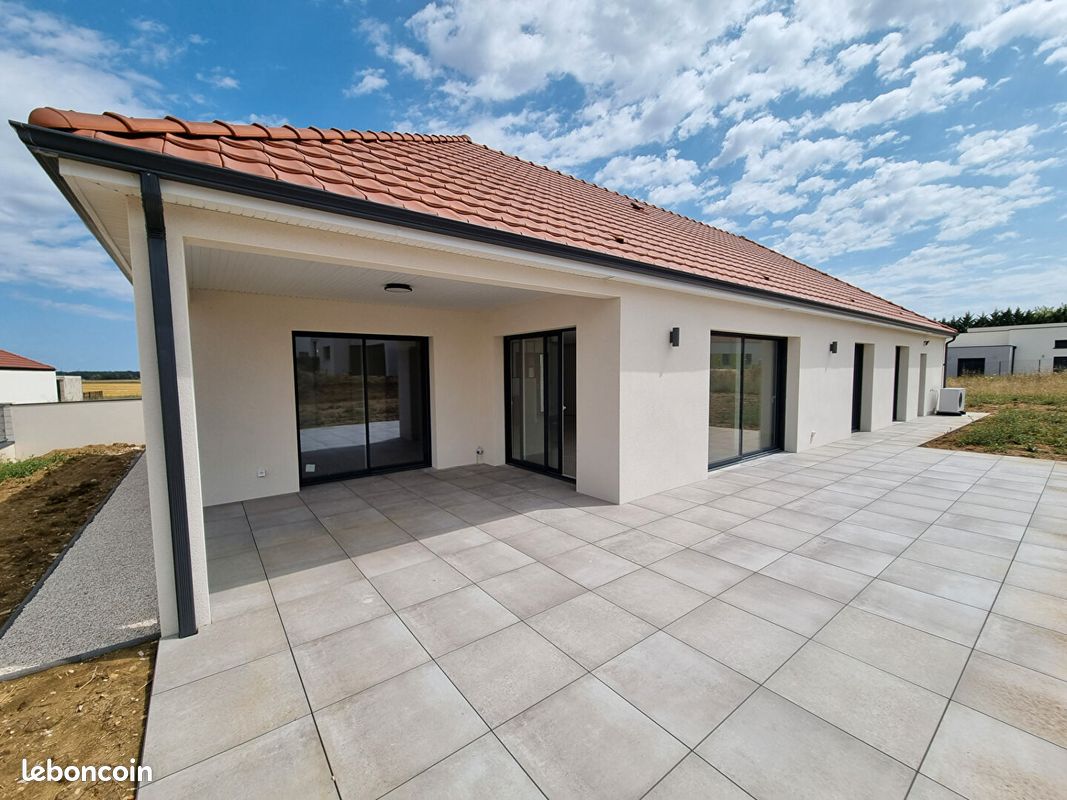 Maison 6 pièces 130 m² · à Fauverney · 130 m² · 1 706 €/mois