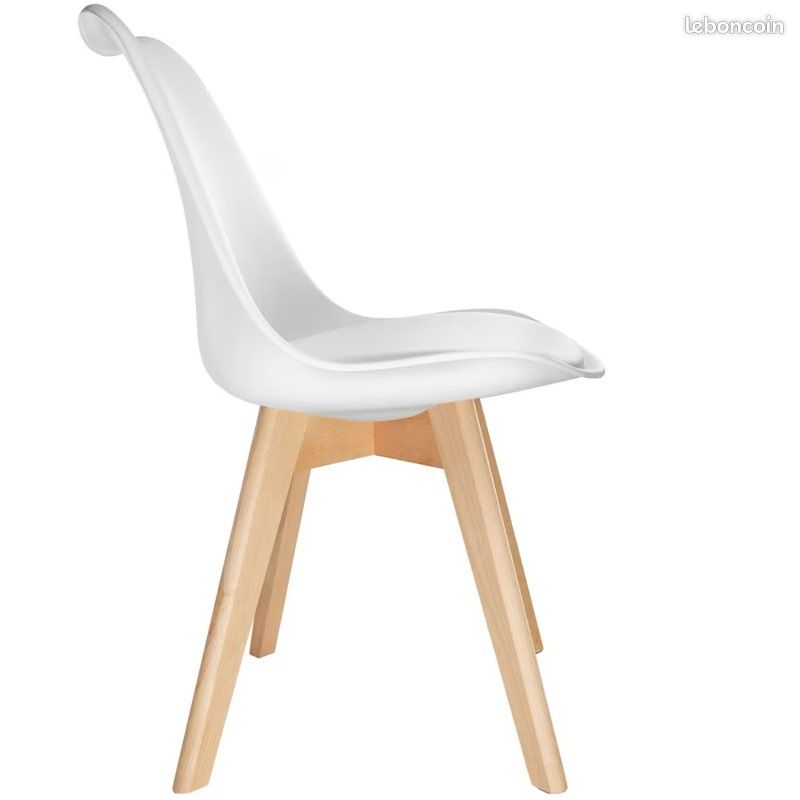 Lot 4 chaises (image 3)