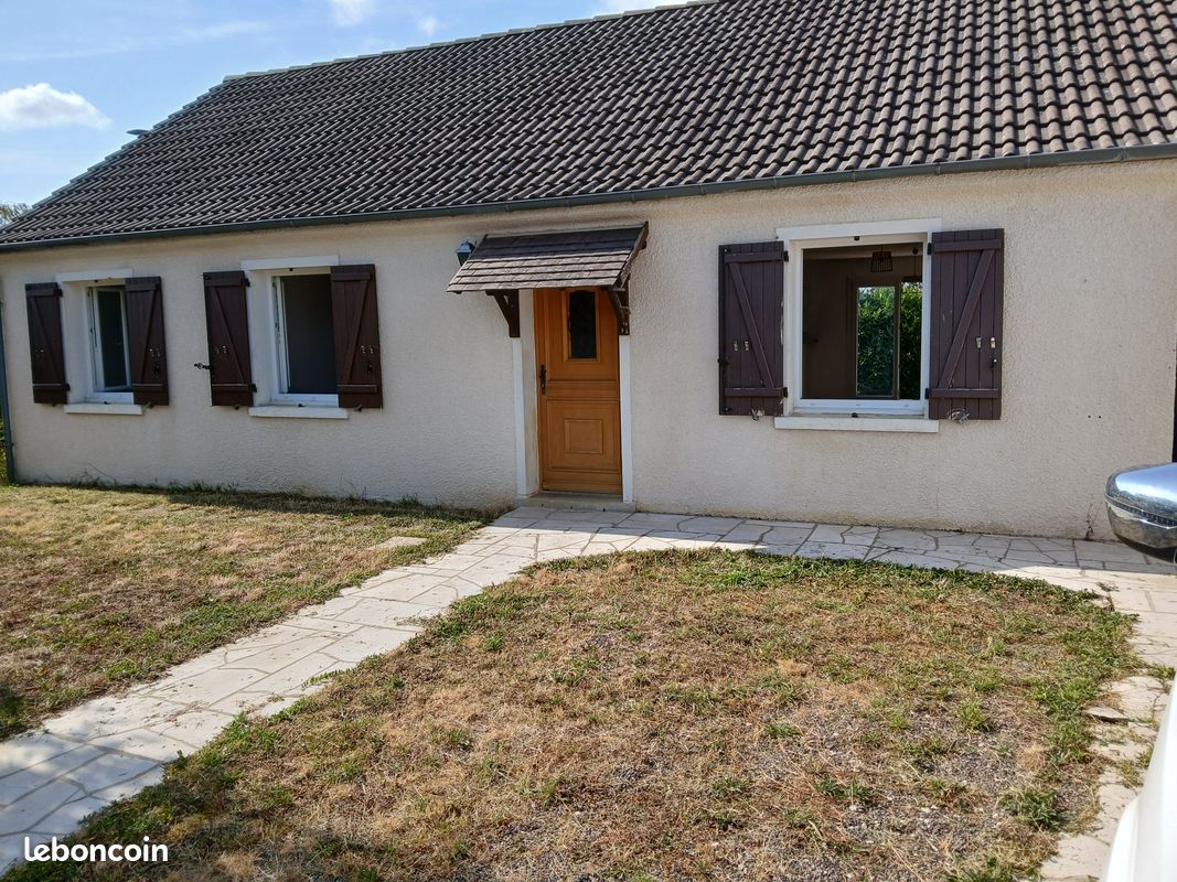 Maison 5 pièces 81 m² · à Paron · 81 m² · 160 000 €