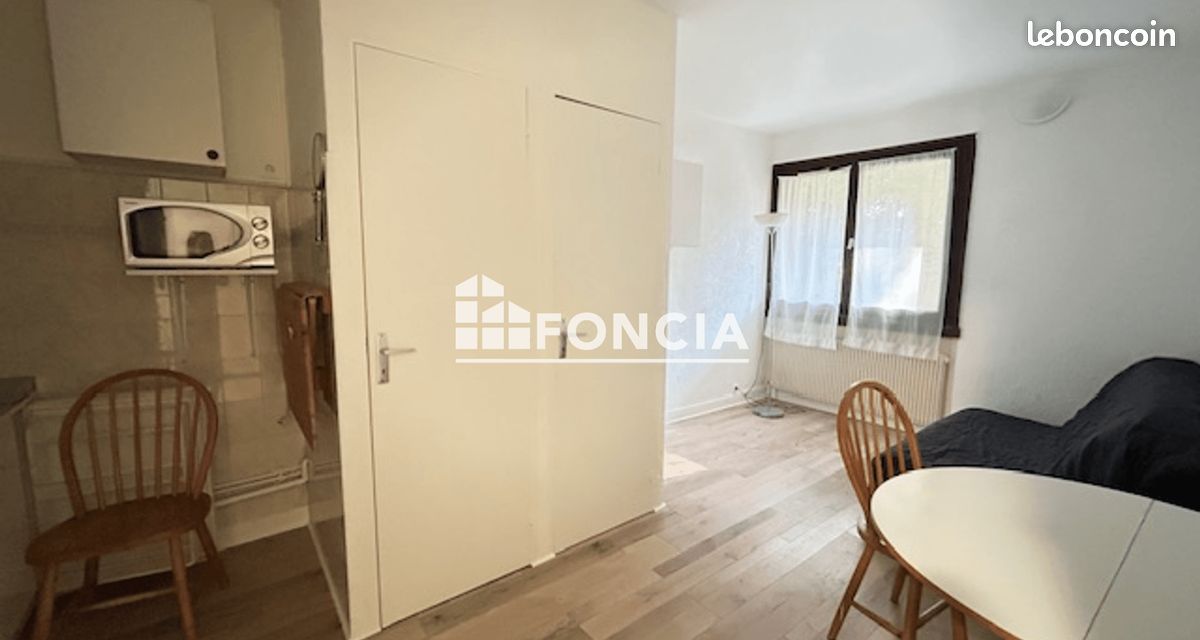 Appartement 1 pièce 16 m² · à Écully · 16 m² · 450 €/mois