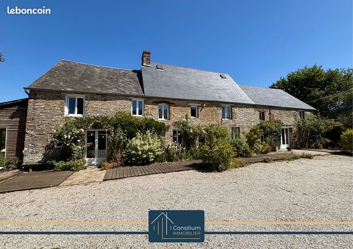 Maison 10 pièces 304 m² · à Cahagnes · 304 m² · 588 000 €