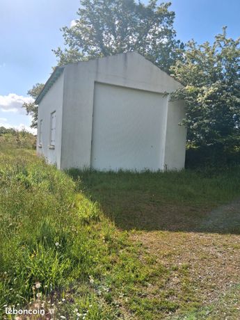 Garage avec terrain