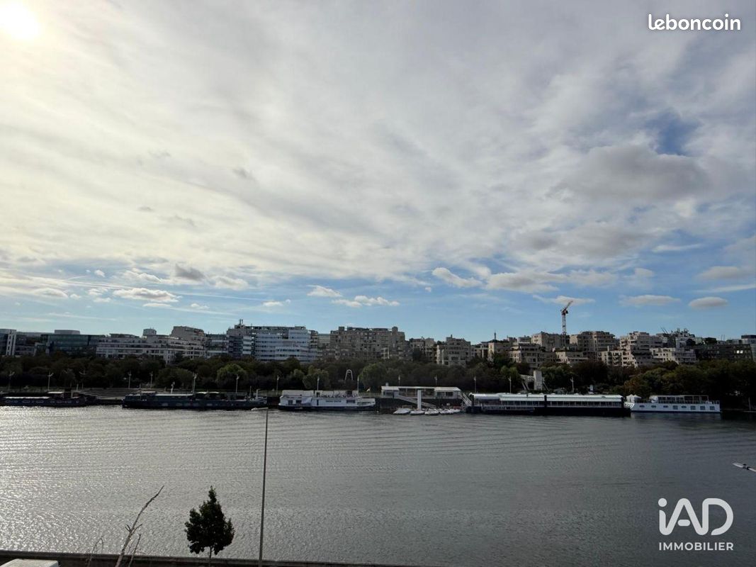 Appartement 1 pièce 33 m² · à Courbevoie · 33 m² · 283 900 €