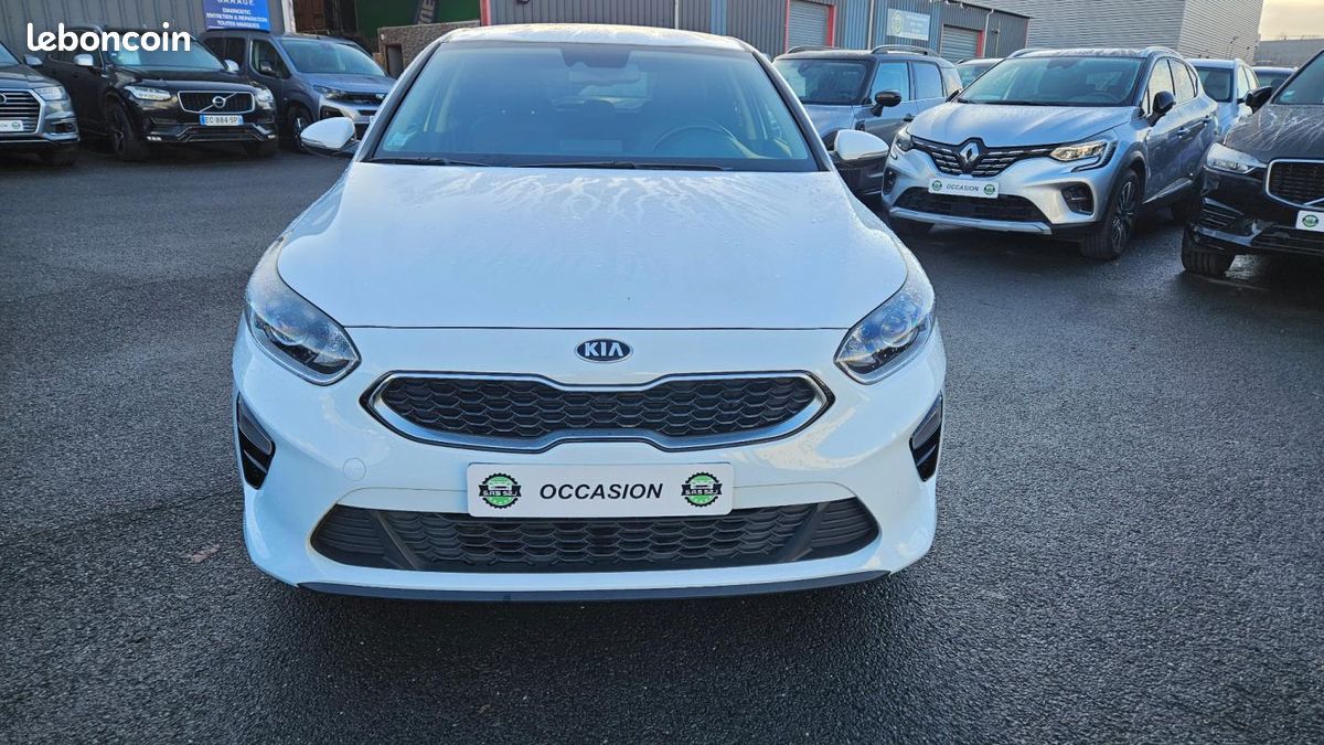 Kia Cee'd BUSINESS 1.0 T-GDI 100 ch ISG Active Business (image 2)