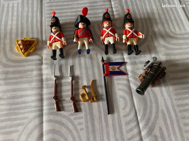 Lot De 7 Vestes Pour Soldats Playmobil - Excellent état - Accessoires Pour Figurines