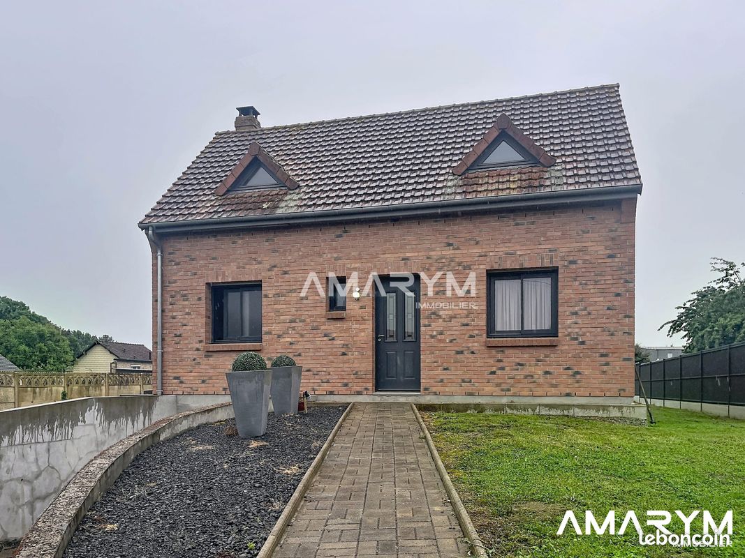 Maison 5 pièces 136 m² · à Pendé · 136 m² · 328 600 €