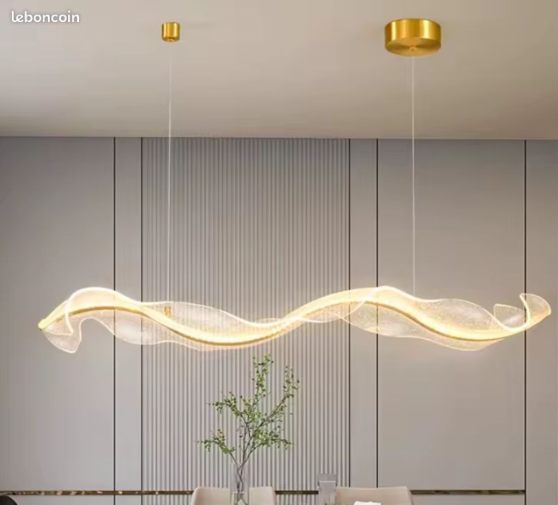 Plafonnier LED suspendu moderne (image 1)