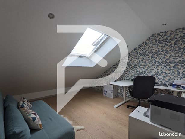 Maison a louer - 6 pièce(s) - 114 m2 - Surfyn