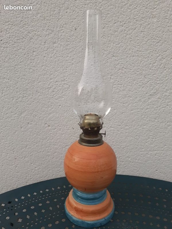 Lampe à petrole (image 1)