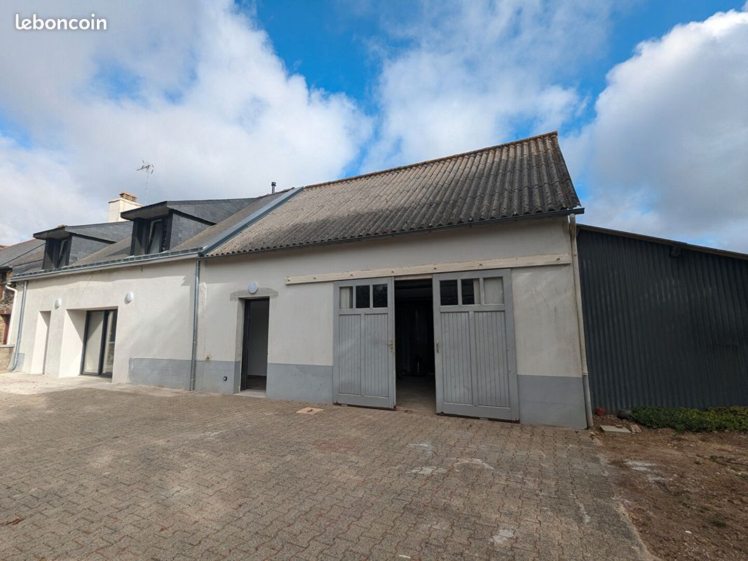 Maison 4 pièces 100 m² · à Tréal · 100 m² · 858 €