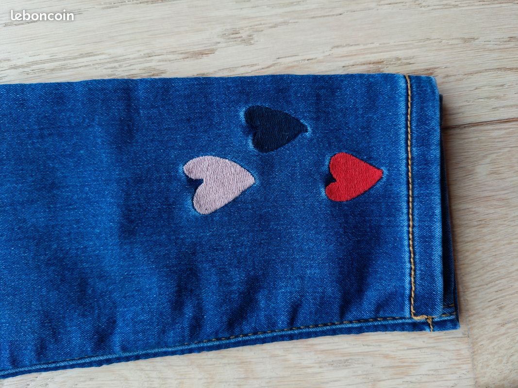 Lot pantalons 9ans (image 3)