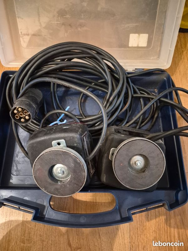 Lampes Magnétique pour Remorque (image 3)