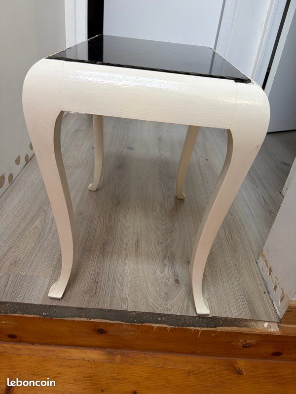 Petite table (image 2)