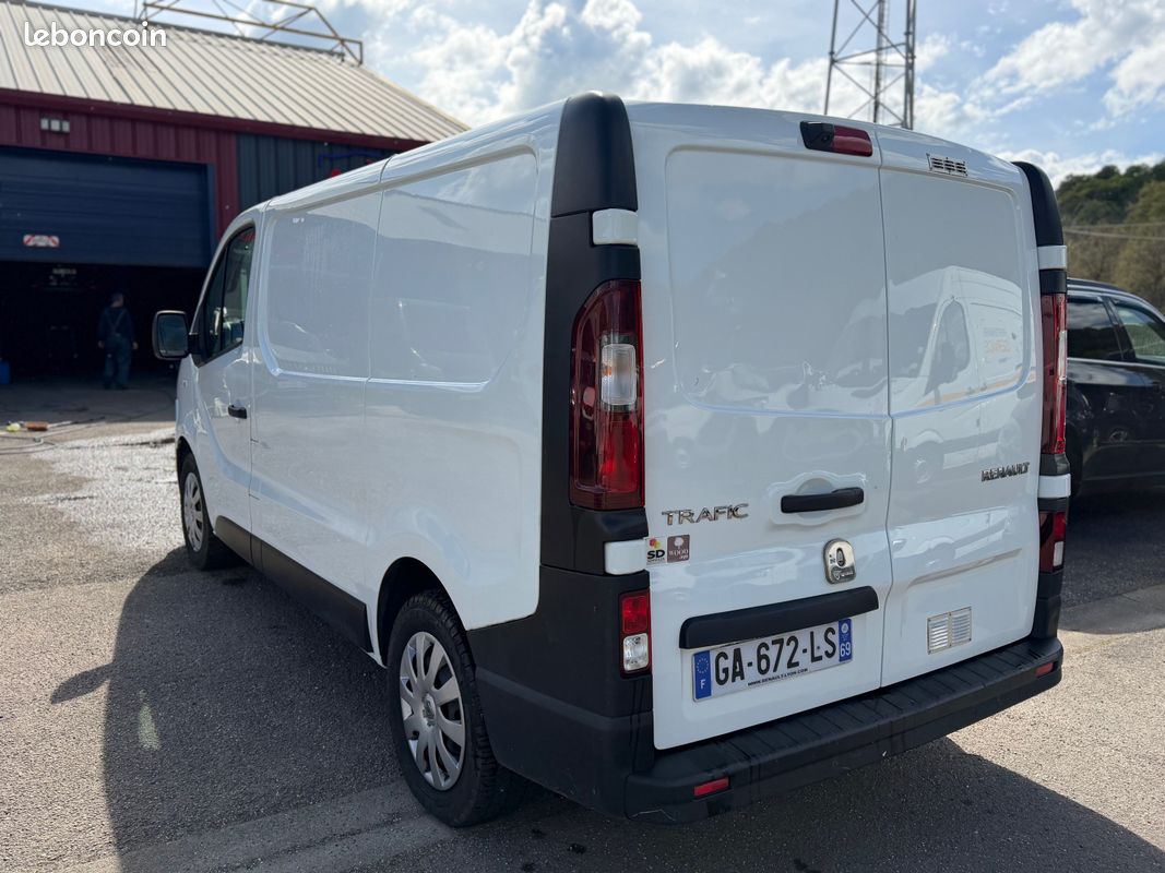 Renault trafic dci 145 bva 2021 -garantie- (image 7)