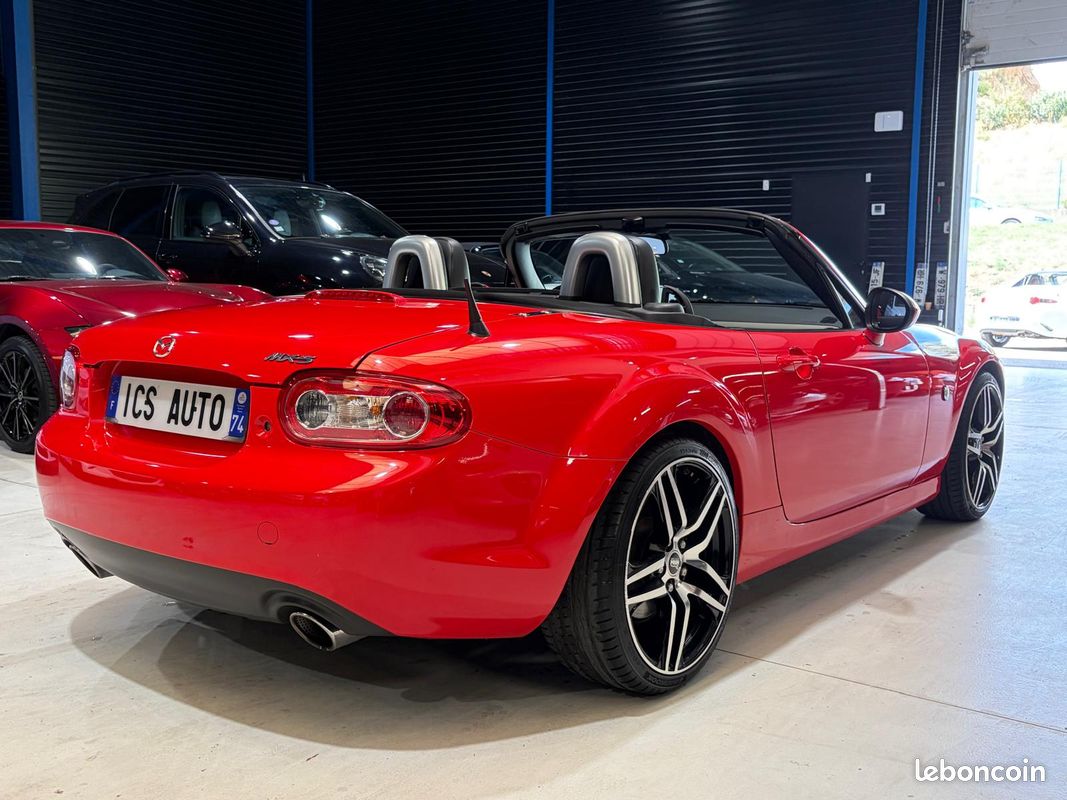 Mazda Mx-5 NCFL PERFROMANCE BVM6 2.0l mzr 160 CV / +JANTES 17 ORIGINE / 2eme MAIN / 70000 KM / BILSTEIN / BOSE / ENTRETIEN COMPLET / TRES BEL ETAT (image 7)