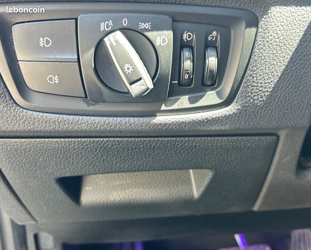 BMW SERIE 1 2.0 120 I 185CH ULTIMATE M-SPORT BVA8-CARPLAY+STYLE 135I+LIGNE A CLAPEt (image 16)