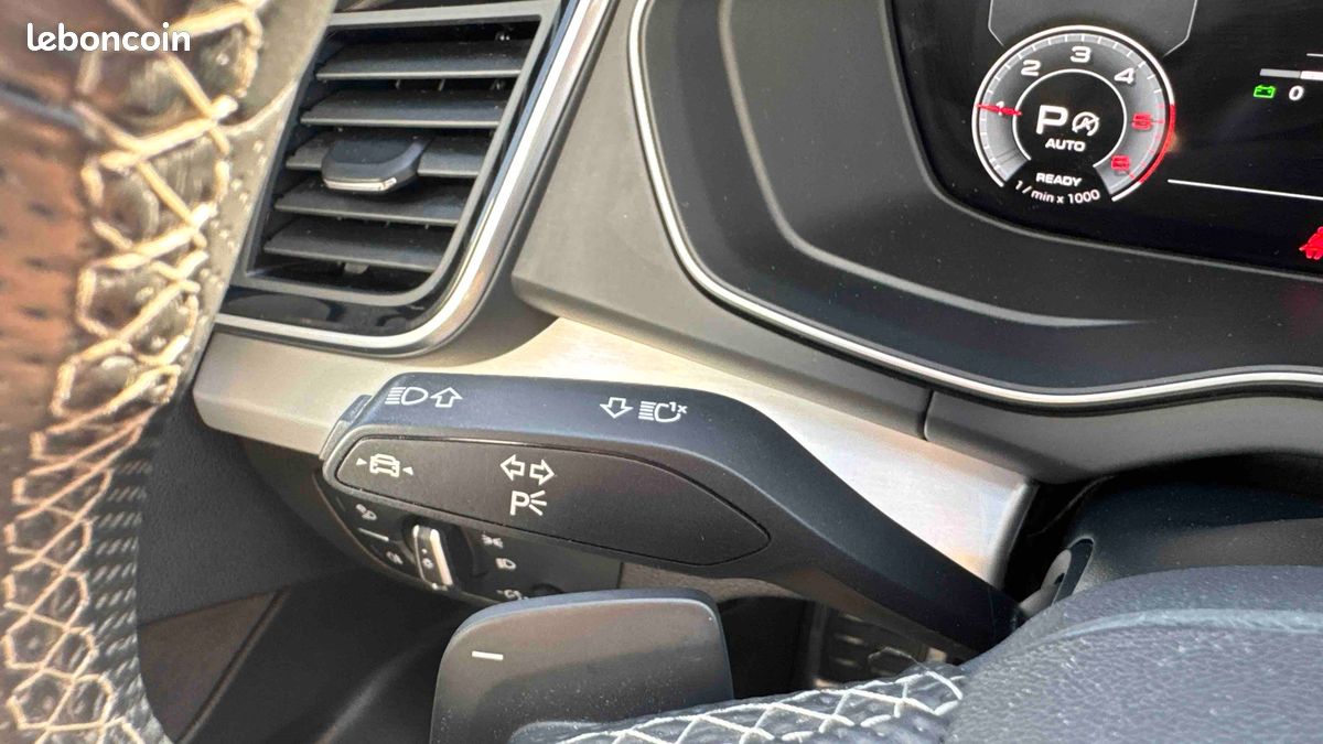 AUDI Q5 35 TDI 163 S tronic 7 S line (image 30)