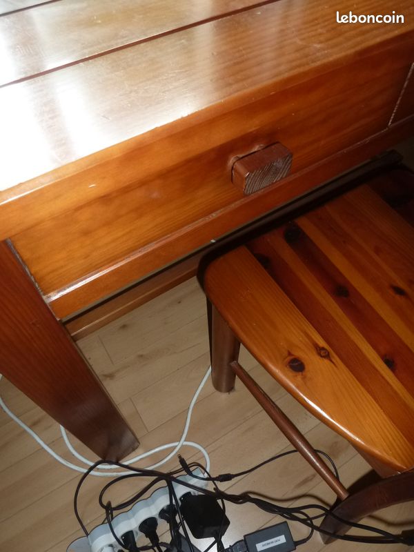 Table de bureau et chaise en pin massif couleur de finition merisier (image 3)