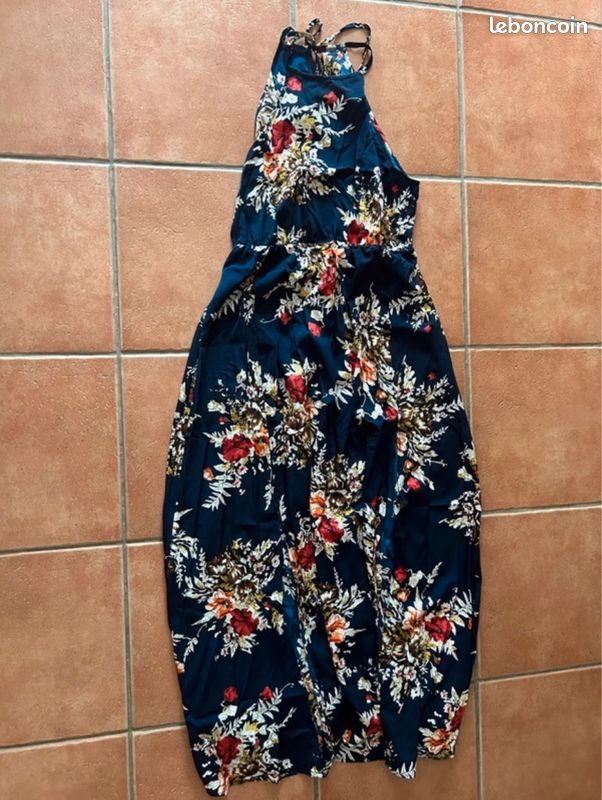 Robe longue fleurie fendue ras du cou Shein (image 1)