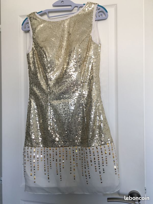 Robe à paillettes dore et blanche (image 3)