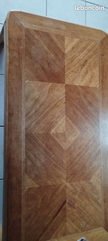 Table basse en bois (image 3)