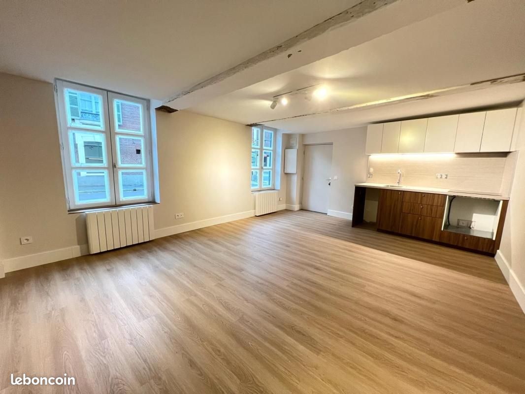 Appartement 2 pièces 40 m² · à Pont-l'Évêque · 40 m² · 655 €/mois