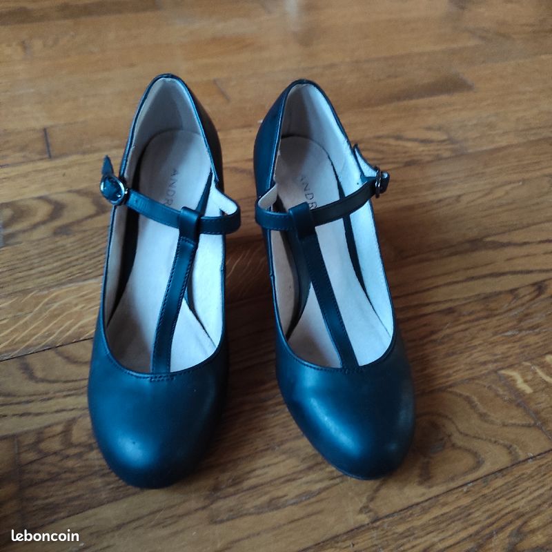 Chaussures à bride à talons taille 39 (image 2)