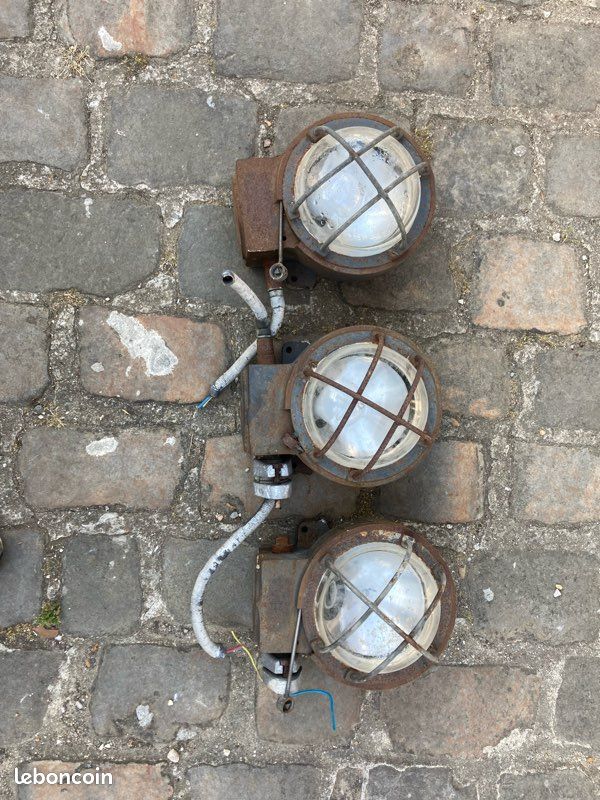Luminaires industriels (image 2)