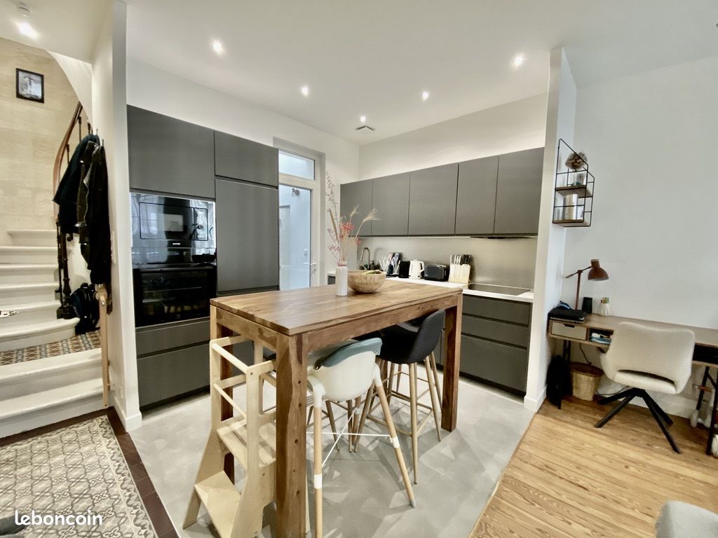 Appartement 3 pièces 79 m² · à Bordeaux · 79 m² · 319 000 €