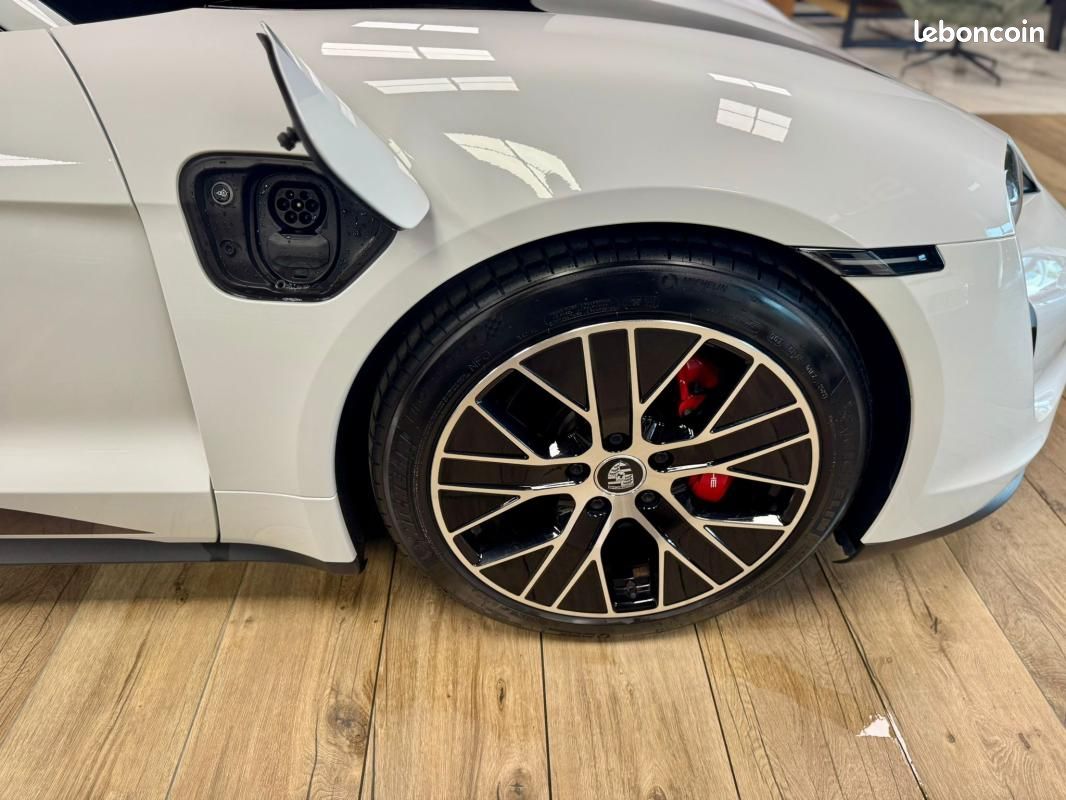 Porsche taycan 4S 571 AVEC BATTERIE PERFORMANCE PLUS 94KWH (image 10)