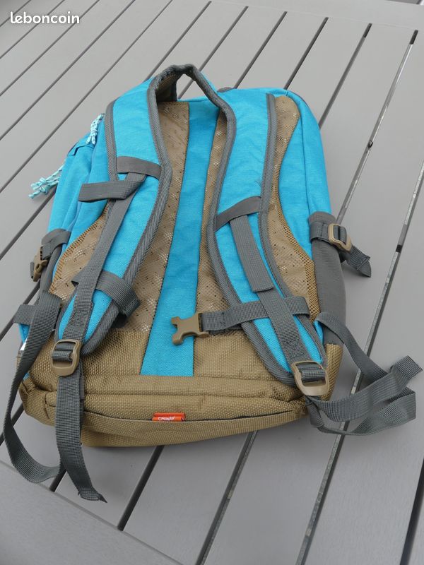 Sac a dos quechua neuf. 20 l (image 2)