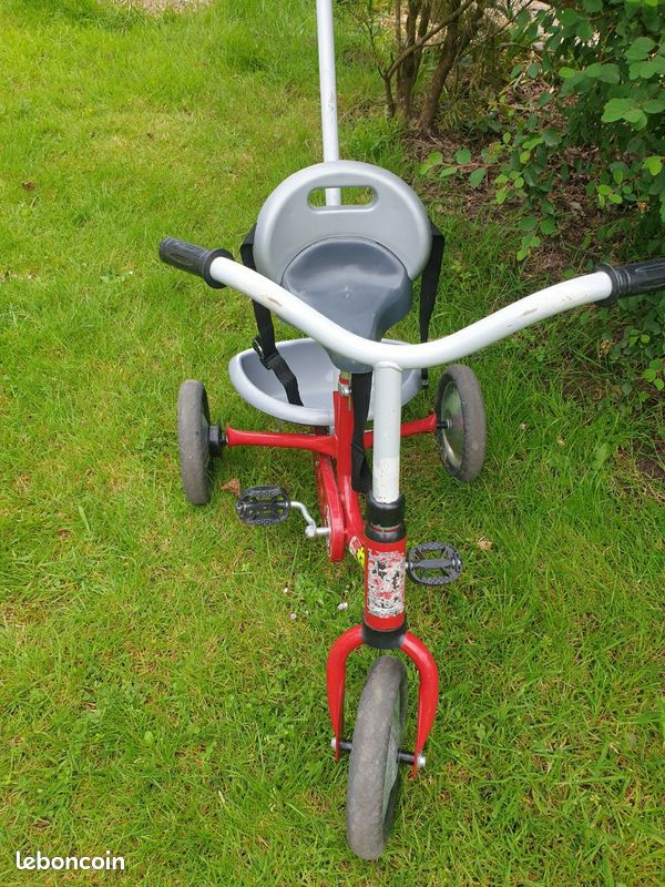 Tricycle smoby rouge (image 3)