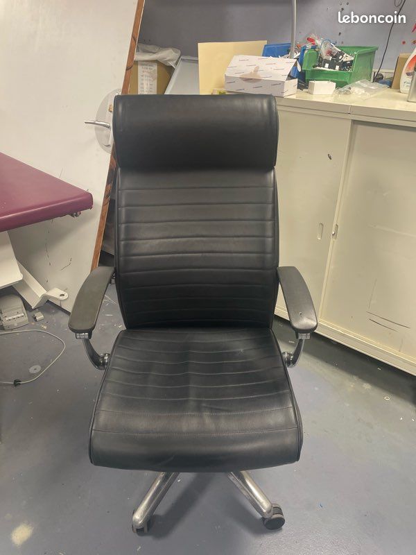 Fauteuil Bernard (image 1)