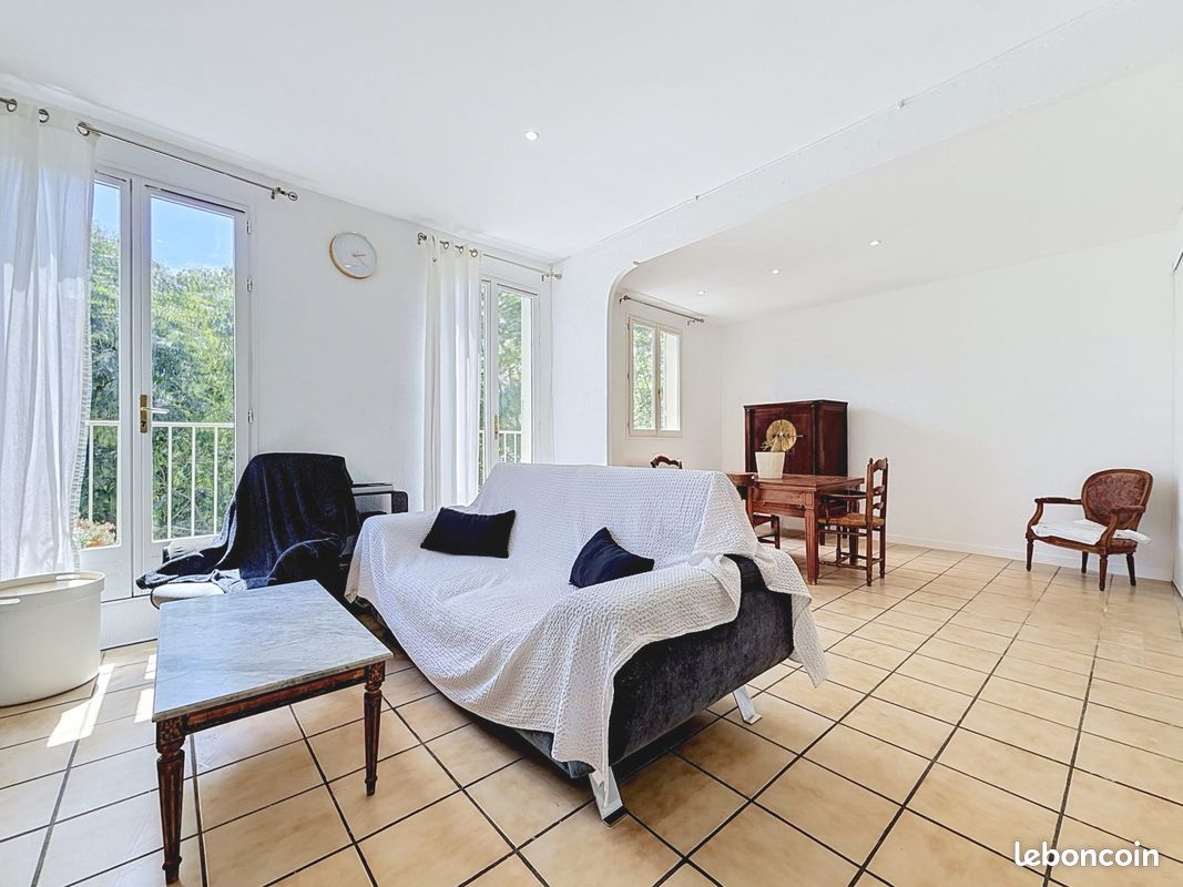 Appartement 3 pièces 67 m² · à Toulon · 67 m² · 270 000 €